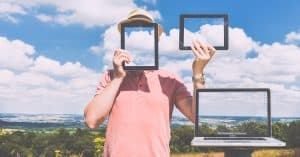 Identità visiva digitale: perché il design del tuo sito parla (anche quando tu non lo fai)